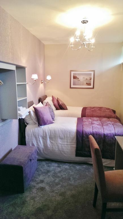 Maesmawr Hall Hotel Caersws Стая снимка